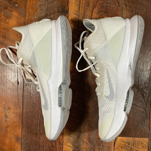 Nike LeBron Witness 4 “White Wolf Grey” Men’s Basketball Shoes Size 13 - Picture 10 of 13